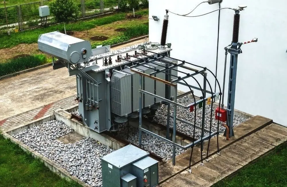 Development and support for energy projects